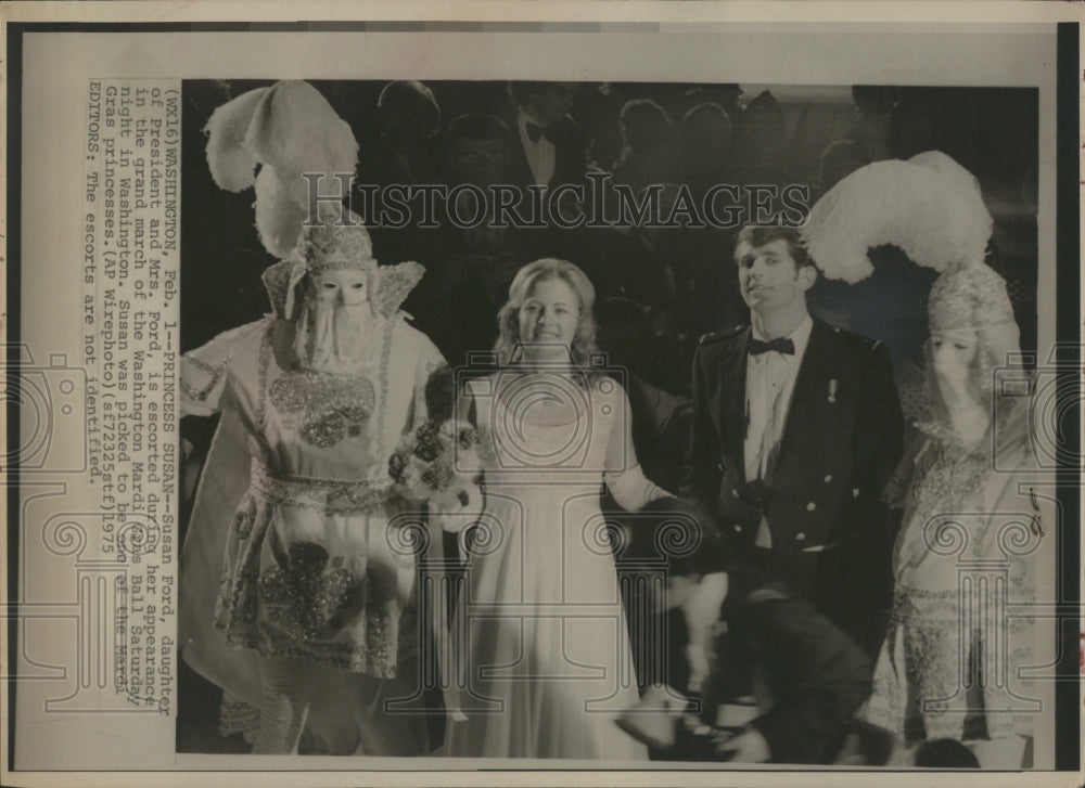 1975 Press Photo Susan Ford Mardi Gras Ball Washington