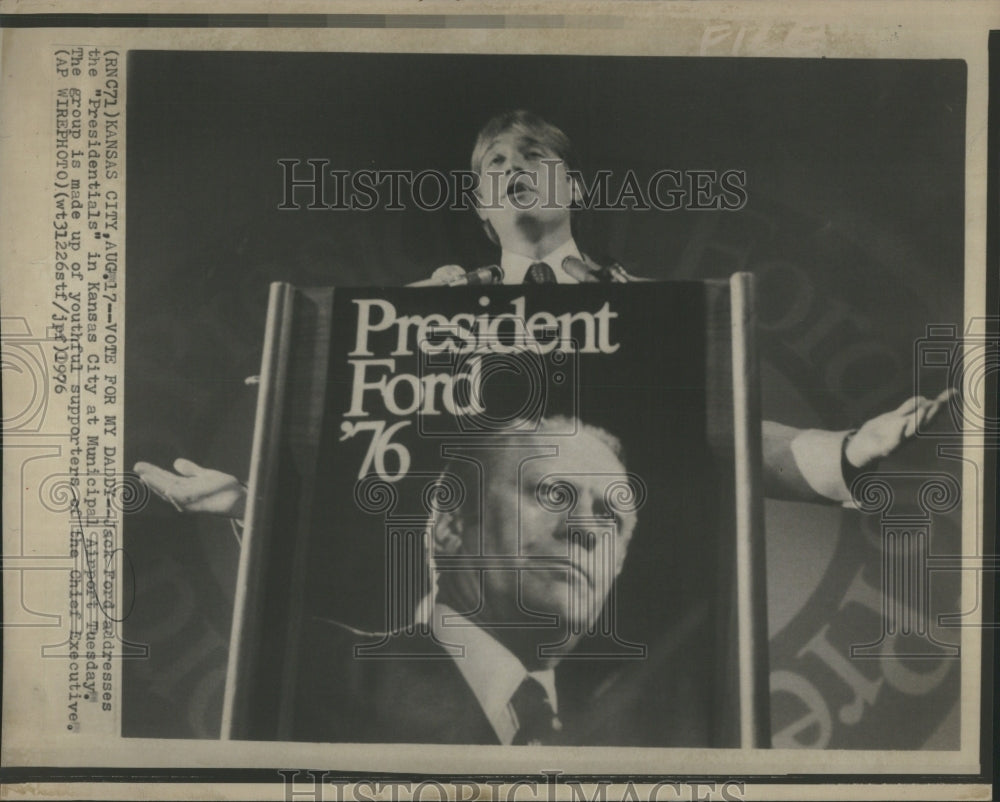 1976 Press Photo Jack Ford Presidential Kansas City