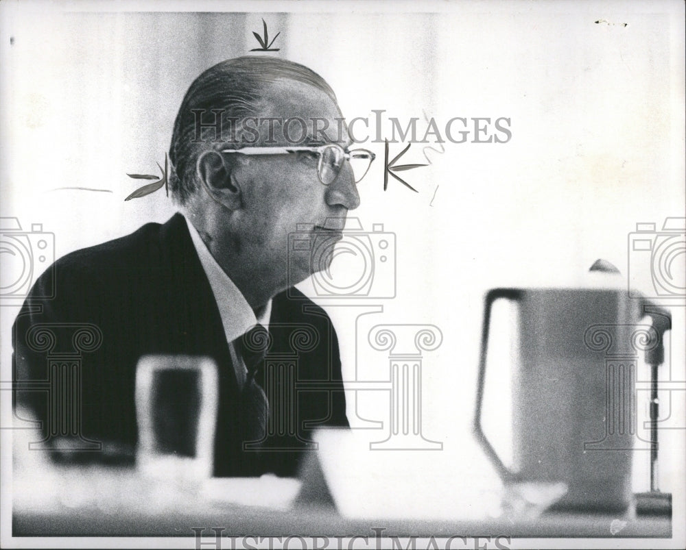 1971 Press Photo A P Fontaine Bendix Corp Executive