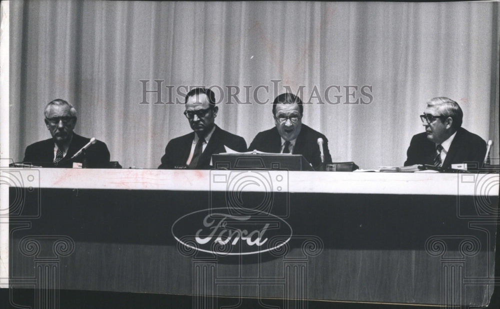 1969 Press Photo Ford top officers at shareholder meet