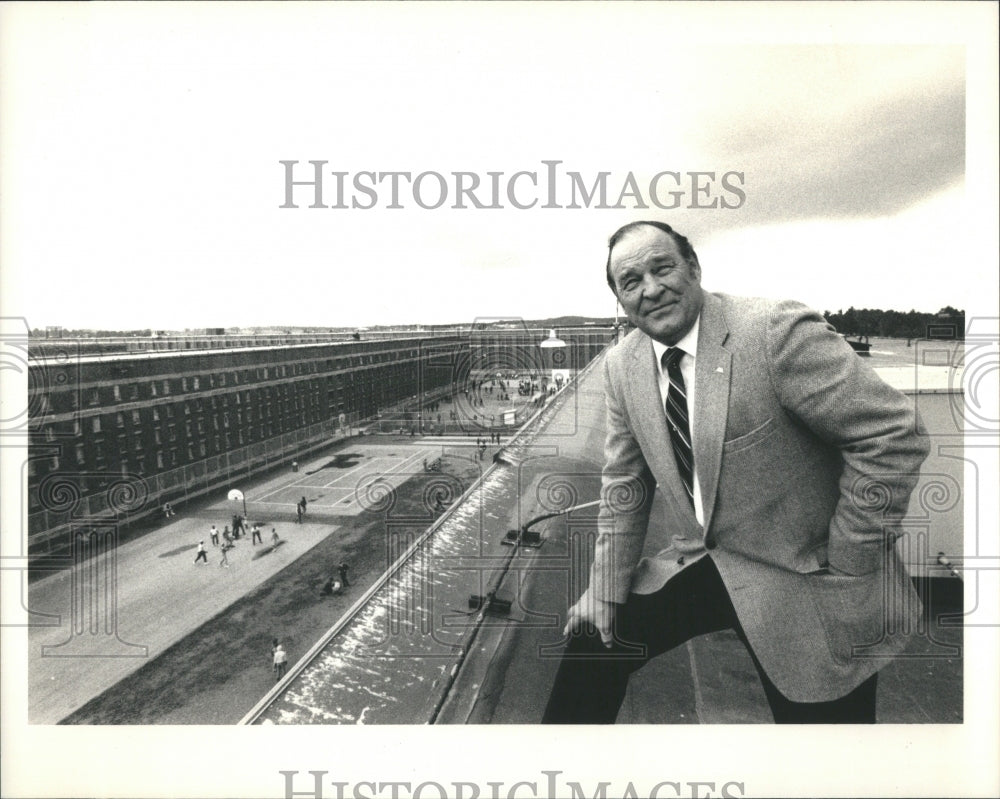 1987 Press Photo Dale Foltz