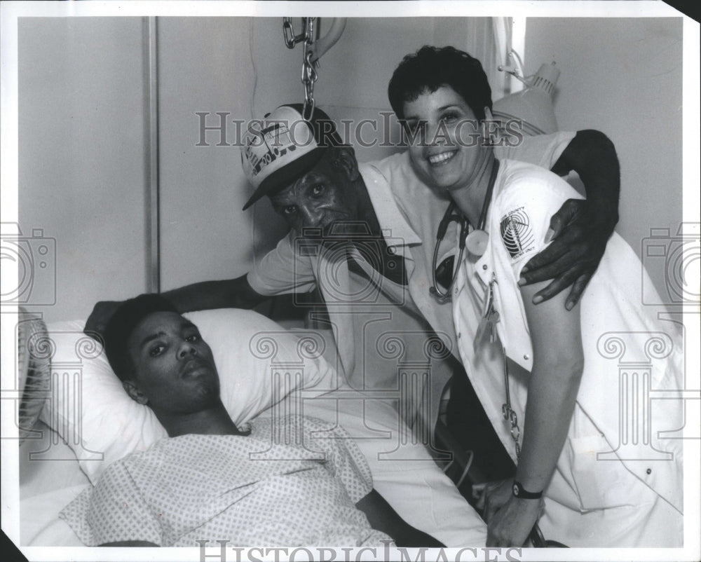 1991 Press Photo Gunshot Wound Victim Robert McKinney