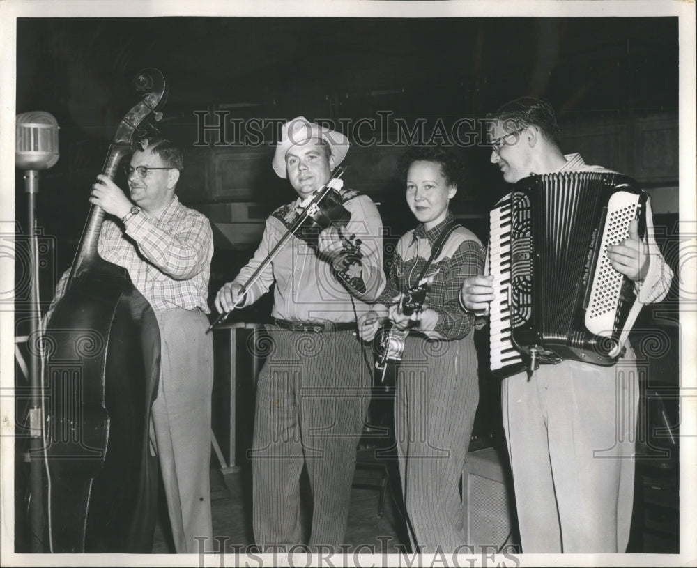 1954 Press Photo Sqaure Dancing