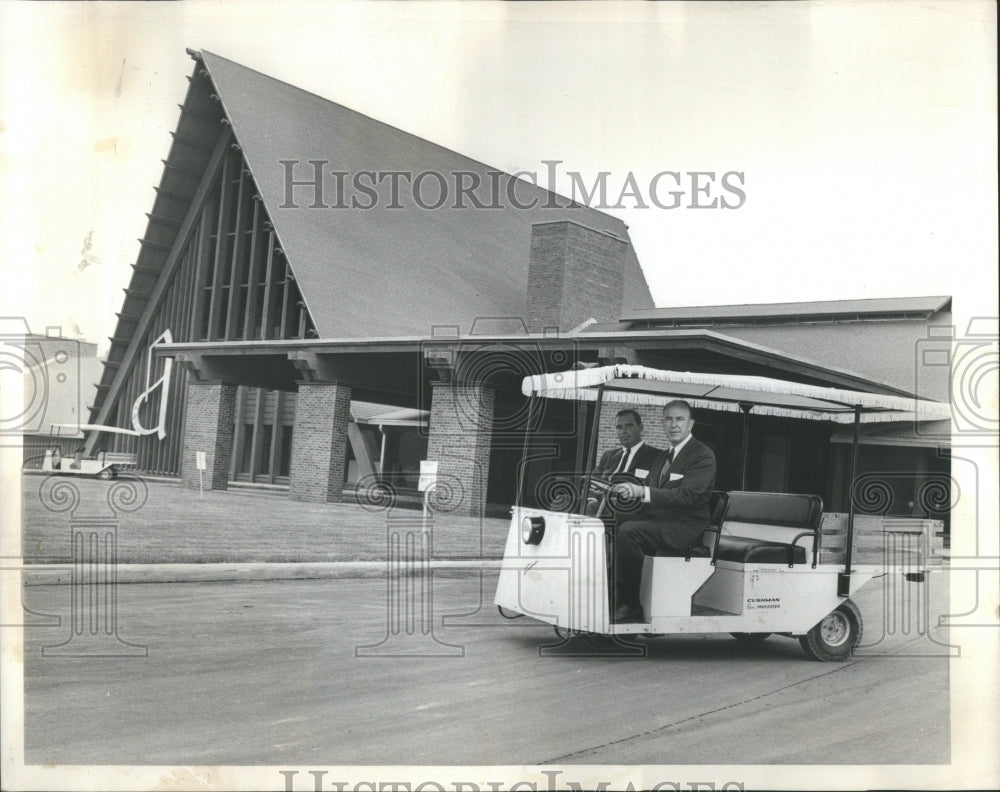 1947 Press Photo Arthur Kneibler Drove Anthony Ryer