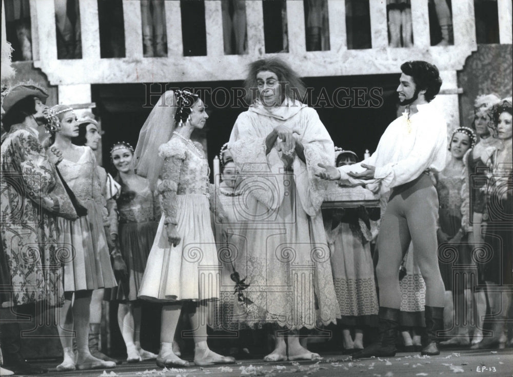 1971 Press Photo Taming Shrew Kate Petruchio Richard