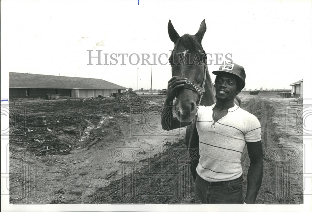 1979 Press Photo Battlin Satin and paul stable hand