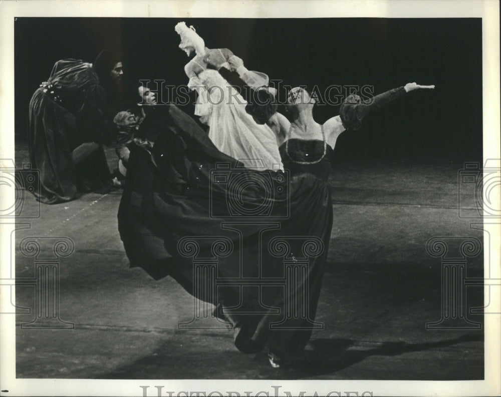 1974 Press Photo Ballet The Moor&#39;s Pavane