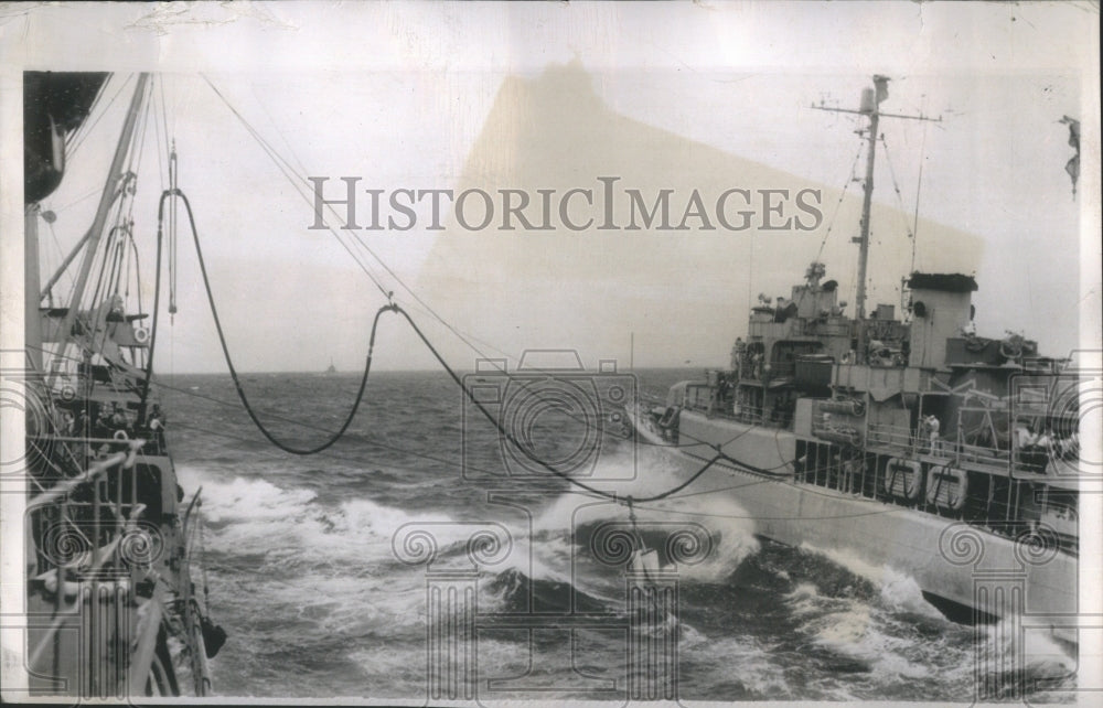 1950 Press Photo U.S. Navy Refueling Off Formosa