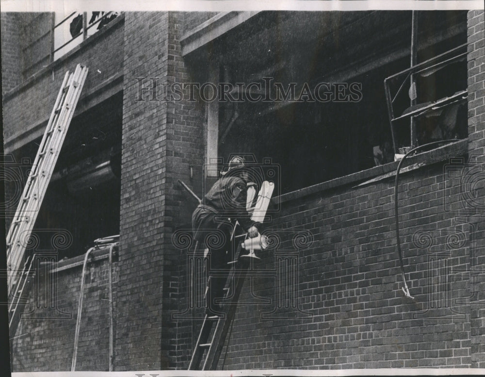 1969 Press Photo East Building Windows Foroe Blast