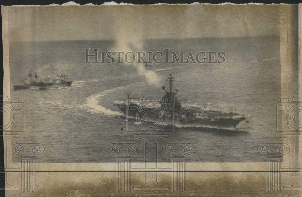 1969 USS Ticonderoga Press Photo