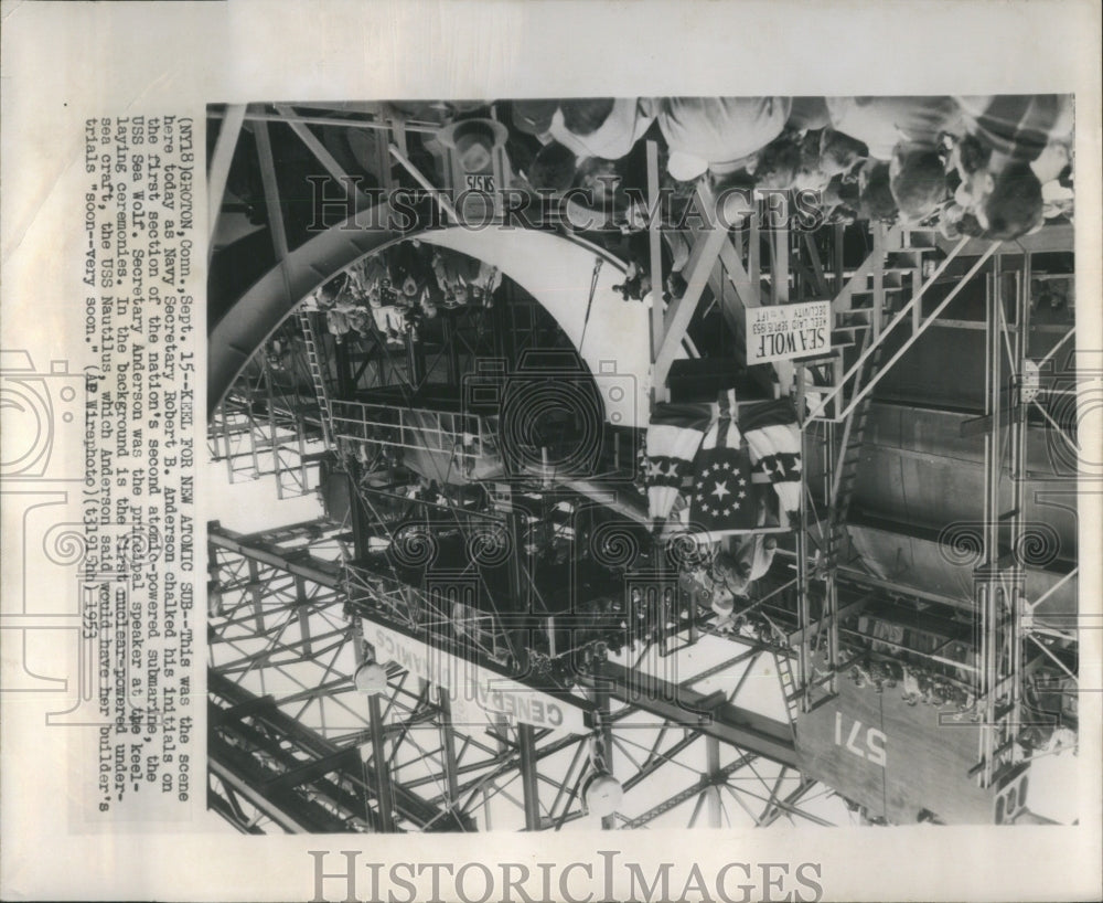 1953 Press Photo Keel Atomic Powered Submarine