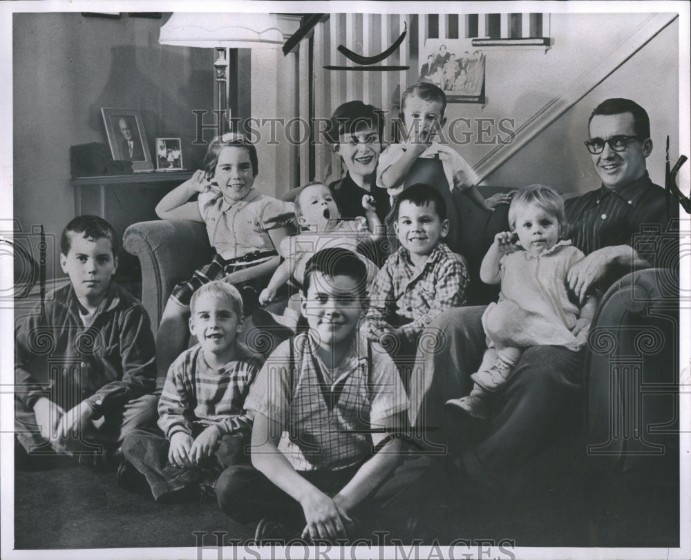 1958 Press Photo Famous Family