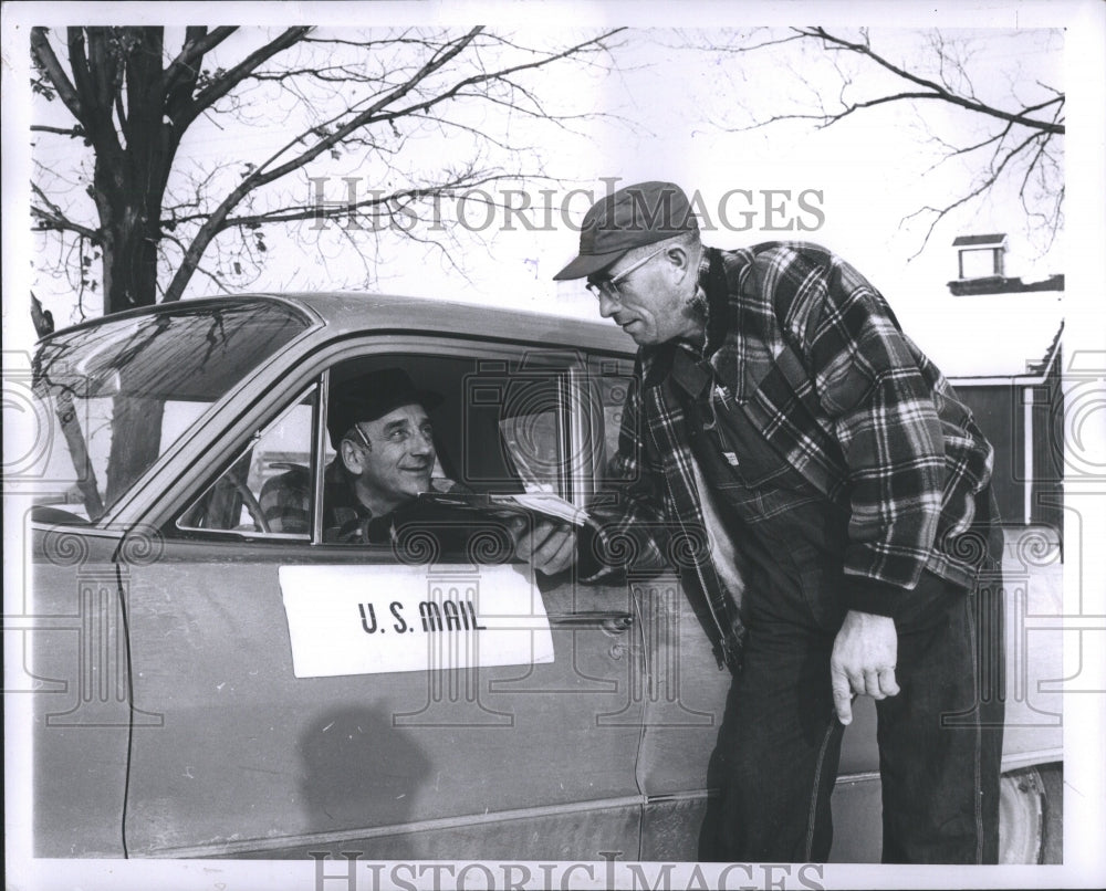 1963 Press Photo Allen Blaring Pioneer Romeo Post Men