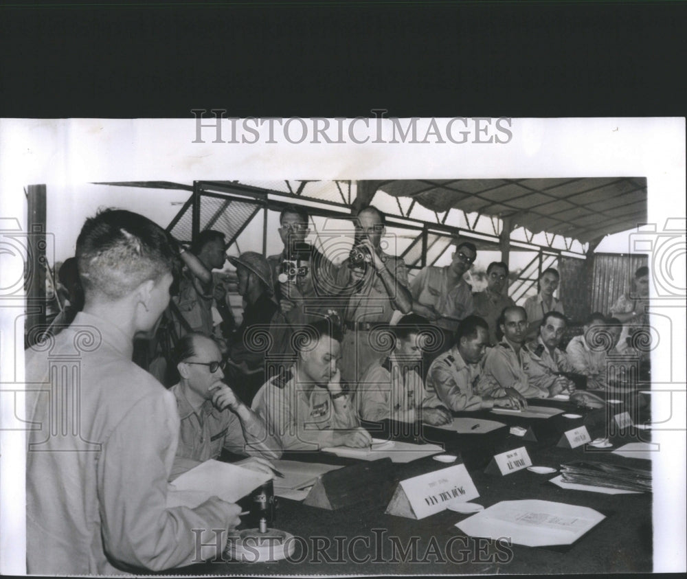 1954 Press Photo Trung Gia Cease Fire Talks Communists