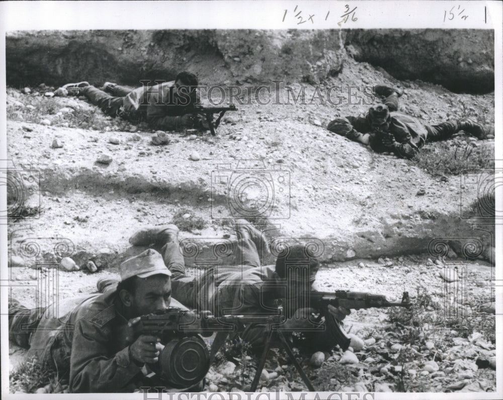 1968 Press Photo Desolate Hilly Jordan Sniper Shooting