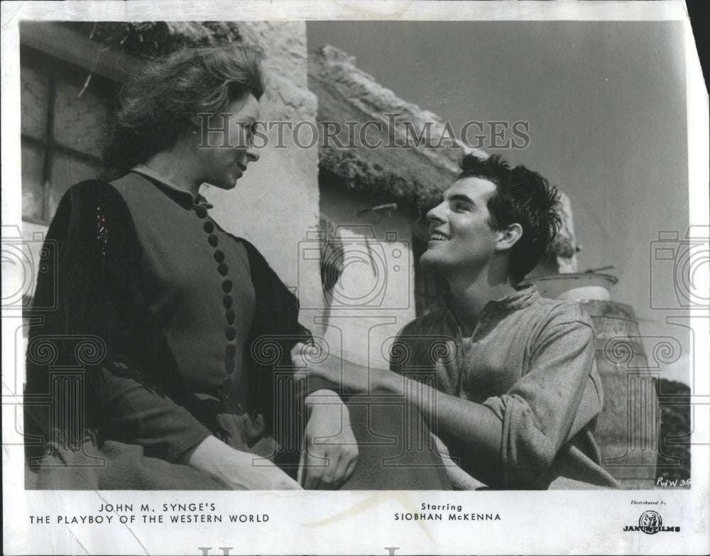 1963 Press Photo Actors Mckenna and Raymond