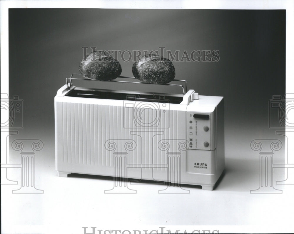 1995 Press Photo Toaster