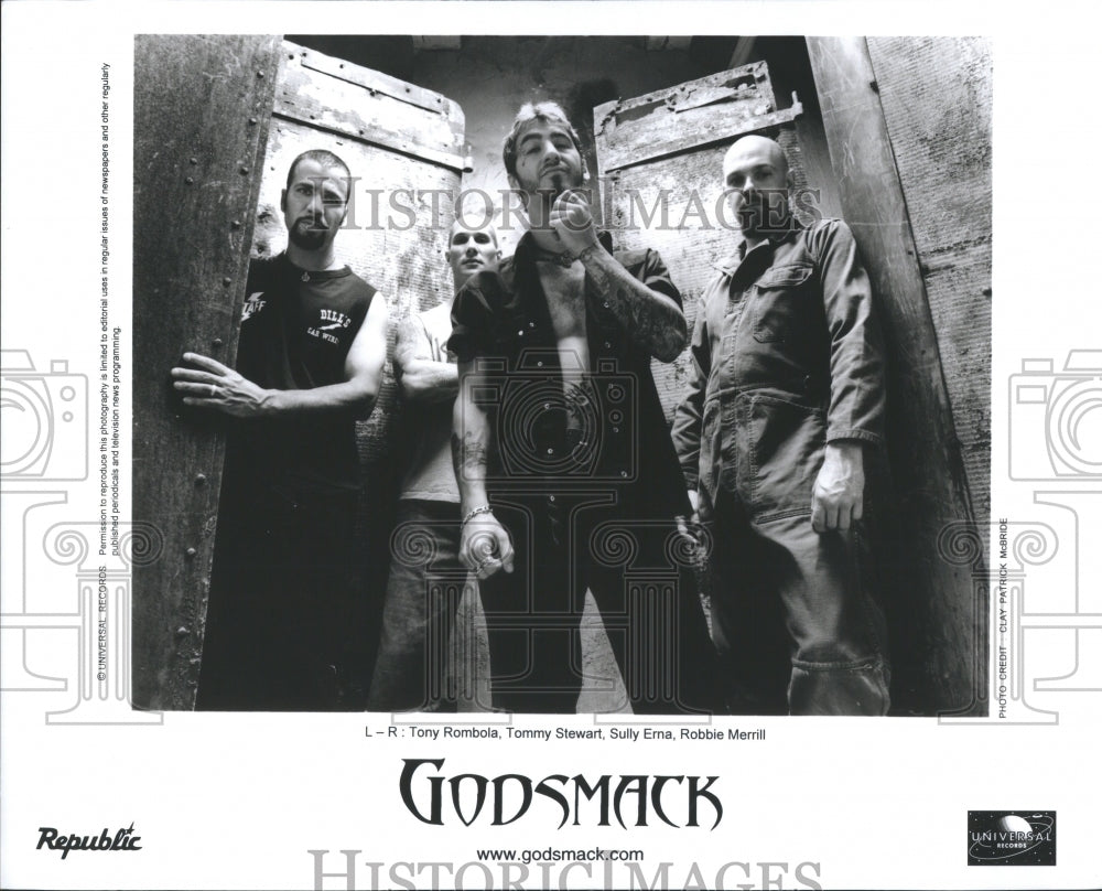 2002 Press Photo Godsmack