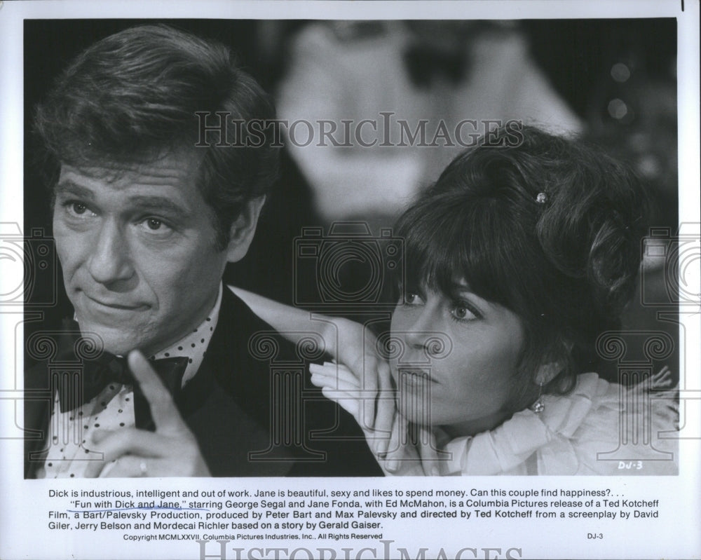 1977 Press Photo Film &quot;Fun with Dick and Jane&quot;