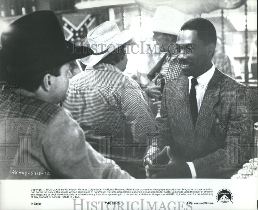 Press Photo Eddie Murphy Sprung Jail Track Peter Jason