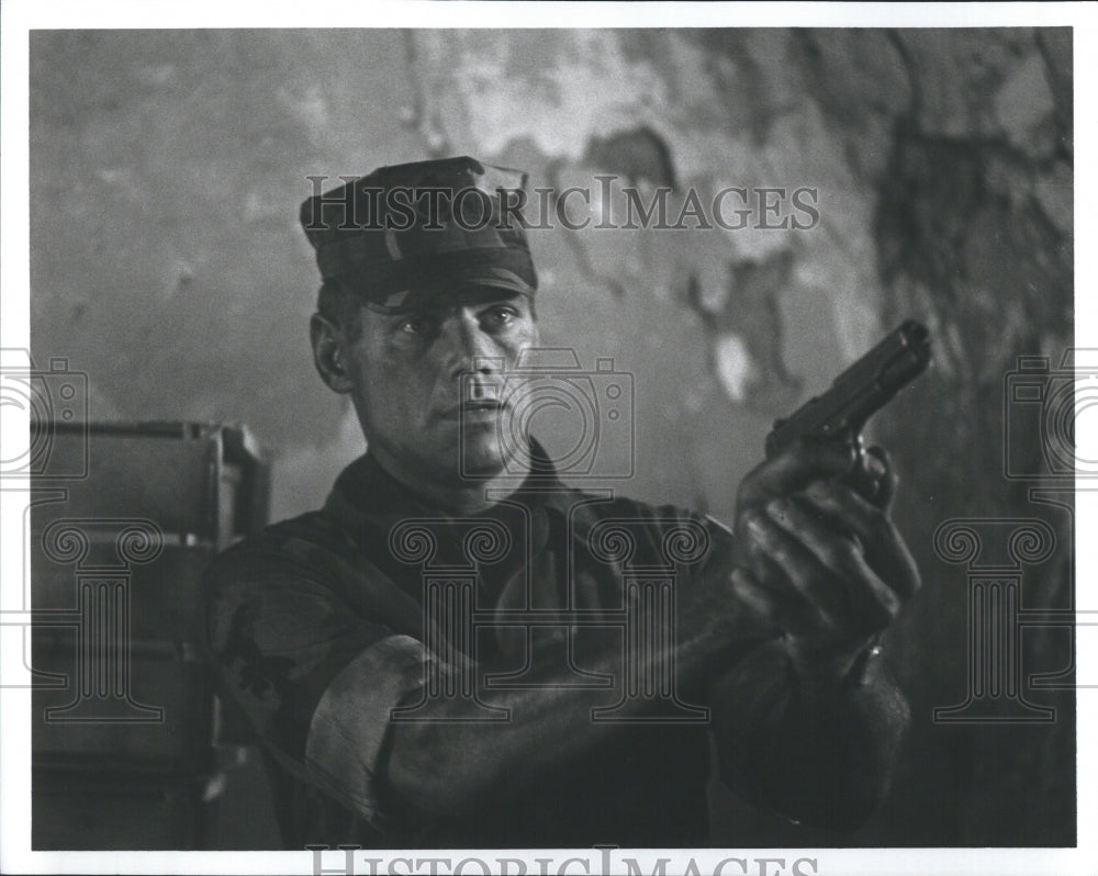 Press Photo Death Before Dishonor Terry Leonard Action