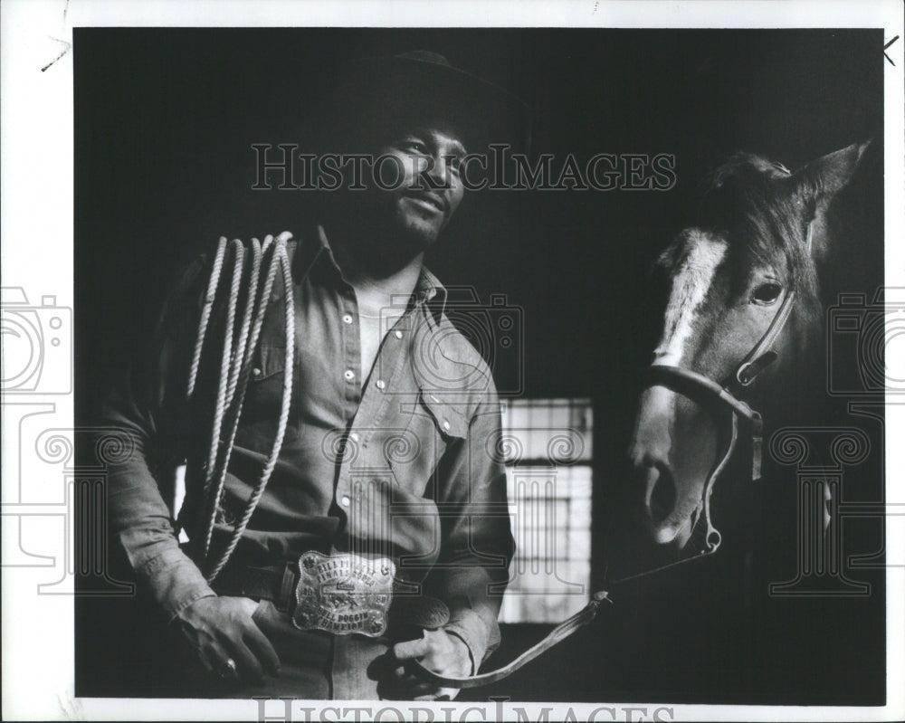 1988 Press Photo Jesse Guillori Beaumont Texas Rodeo