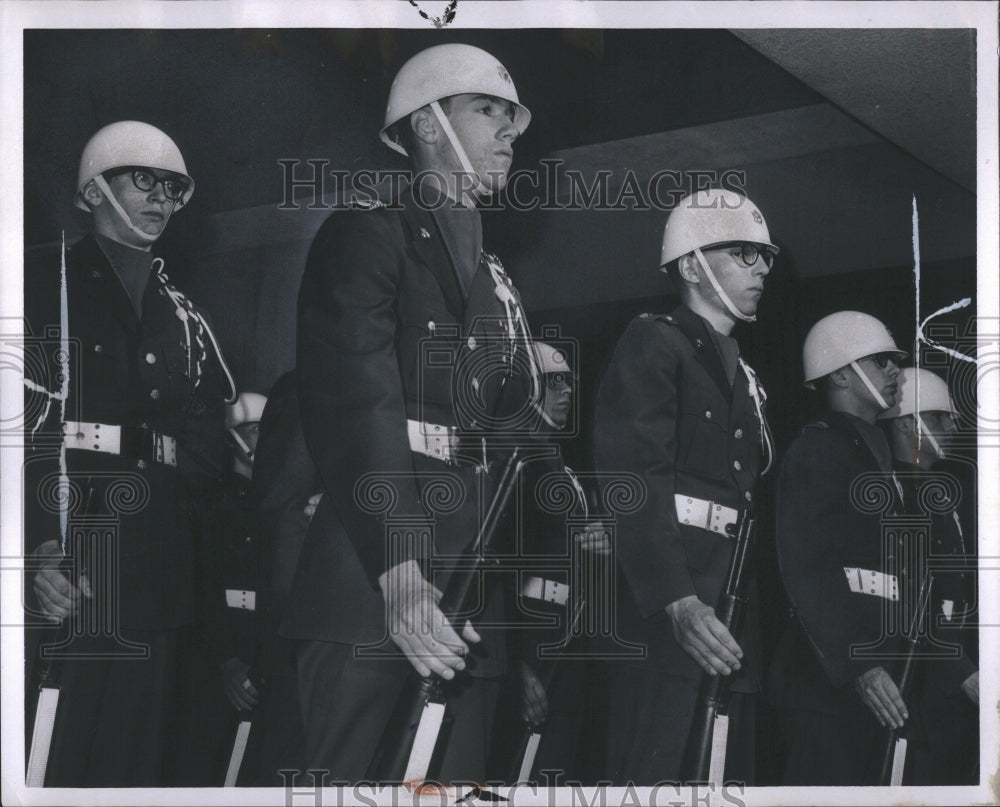 1987 Press Photo Reserve Officers&#39; Training Corps