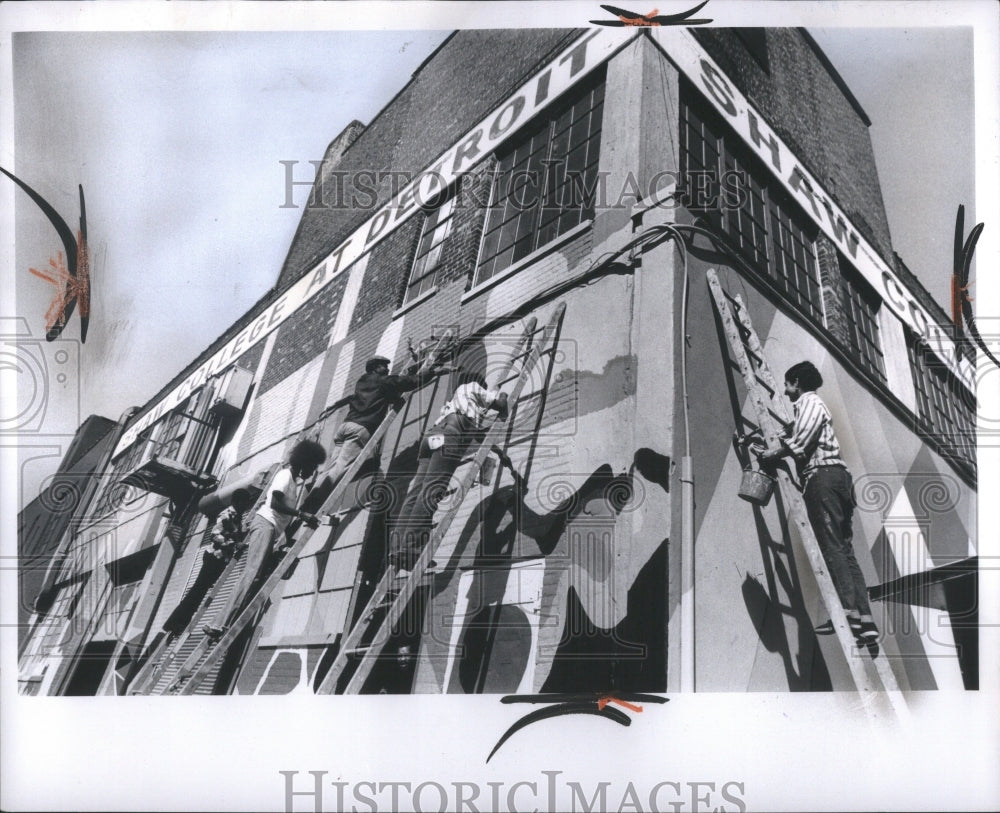 1974 Press Photo Shaw College Debra Thomas Claude Smith