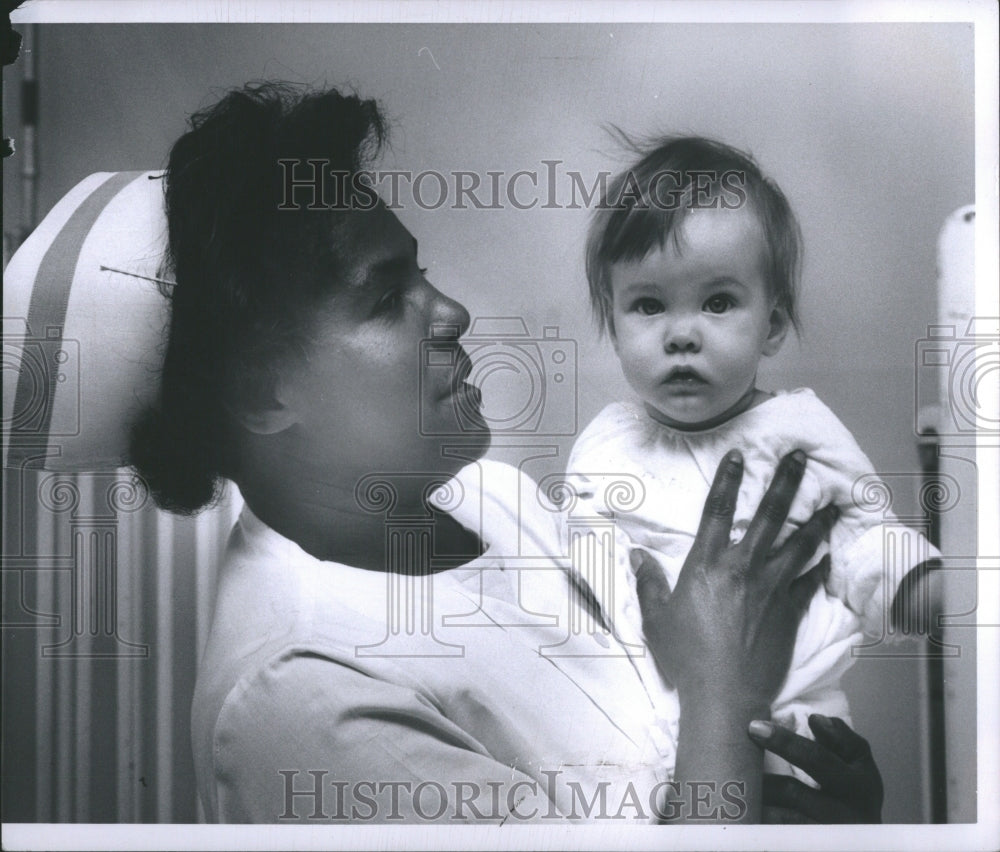 1966 Press Photo Abandoned Hospital Baby Mrs Equilla