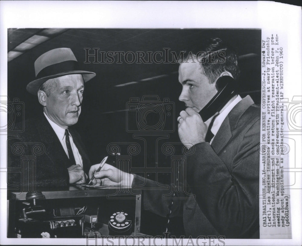 1960 Press Photo James Edward Day Los Angeles Airport