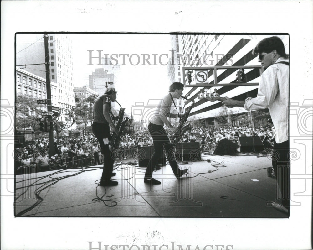 1984 Press Photo Rock band Illinois album Urbana