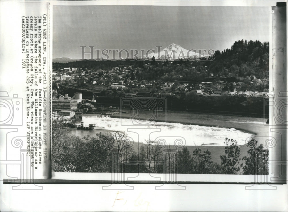 1971 Press Photo melting snowpack of the Pacific Northw