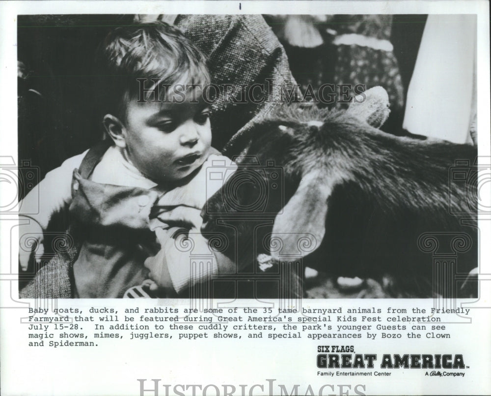 1928 Press Photo Kids Celebration Farm Land America