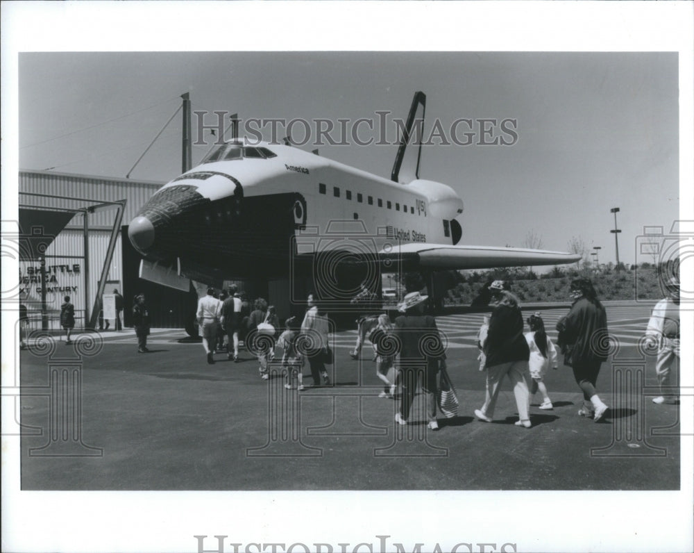 1994 Press Photo America Arm Strong Moon Colony Shuttle