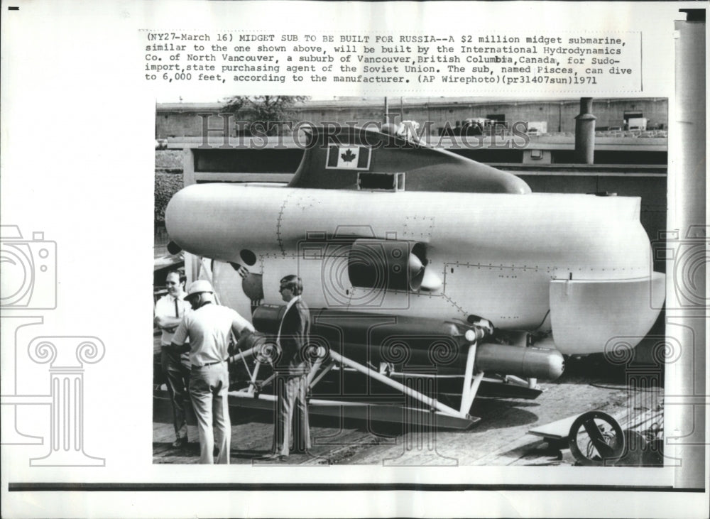 1971 Press Photo Midget Submarine built by the Internat