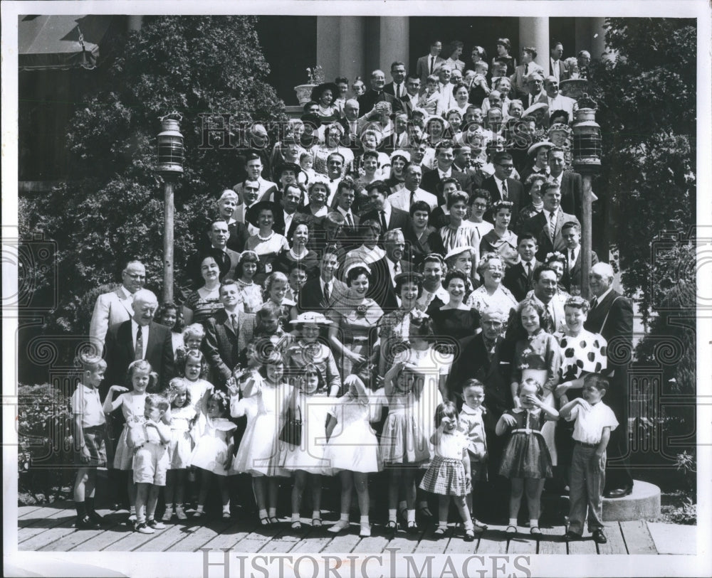 1959 Press Photo William Stocker Family picture