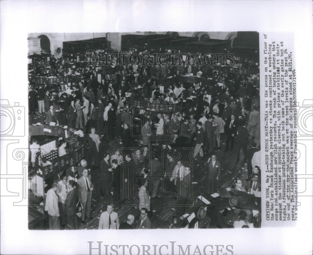 1954 Press Photo New York Stock Exchange Hits Records