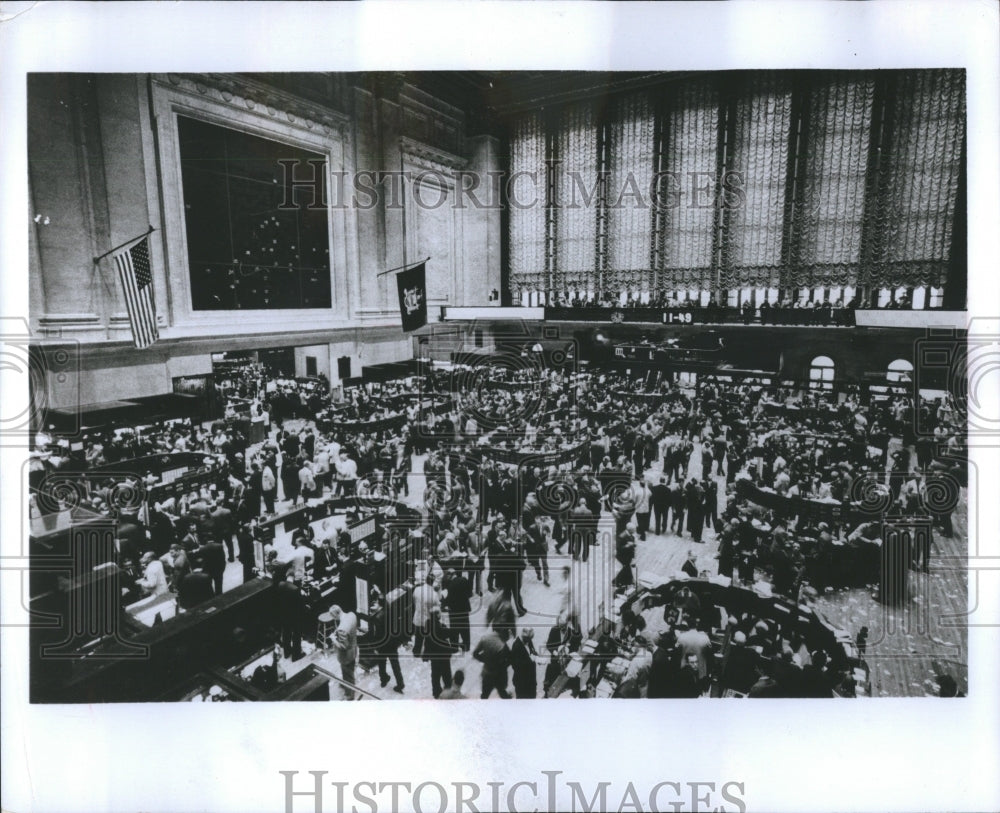 1970 Press Photo Stock Exchange Business People