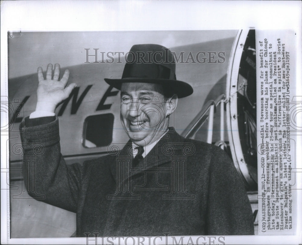 1957 Press Photo Adlai E Stevenson