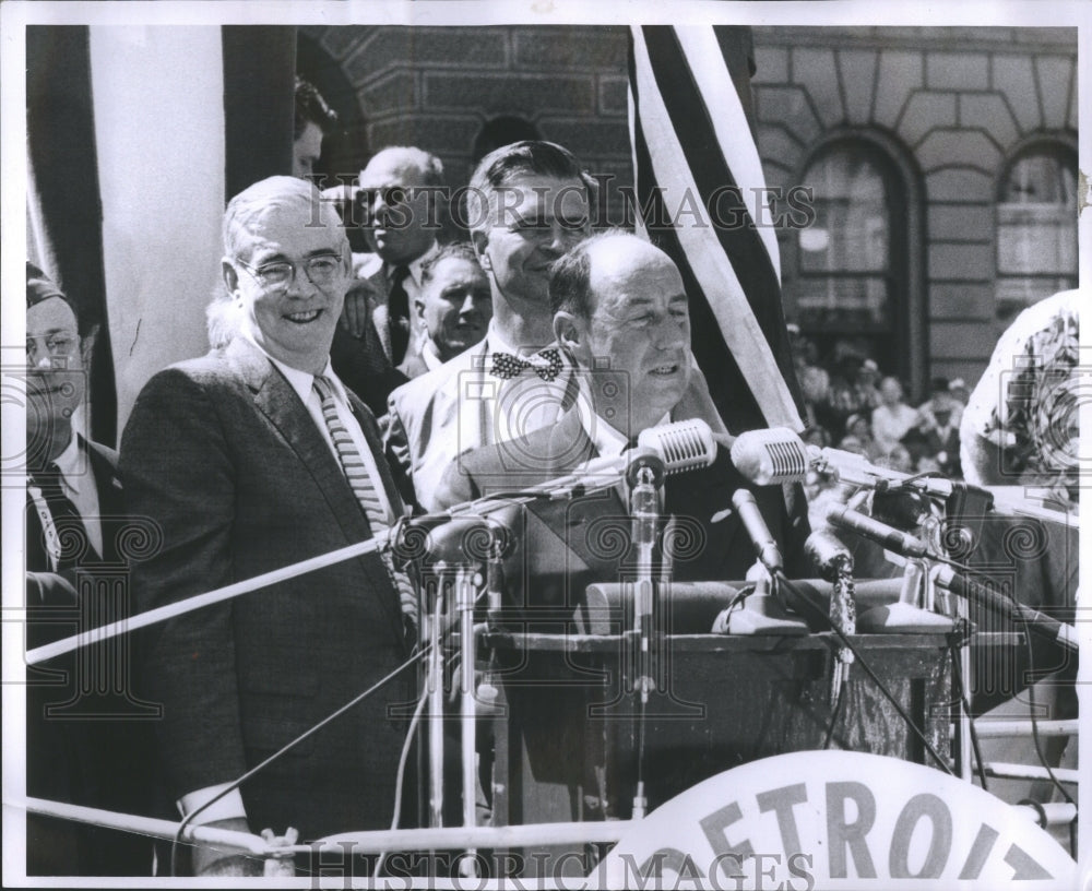 1958 Press Photo Adlai Stevenson