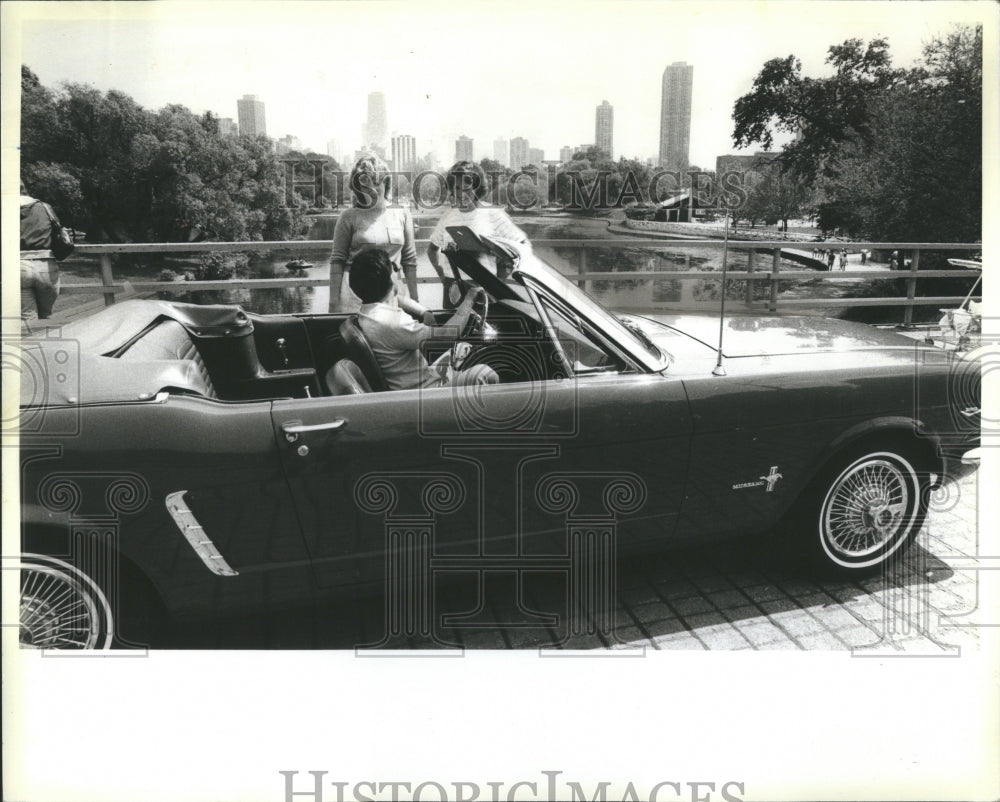1983 Press Photo Ford Mustang Convertible Lincoln Park