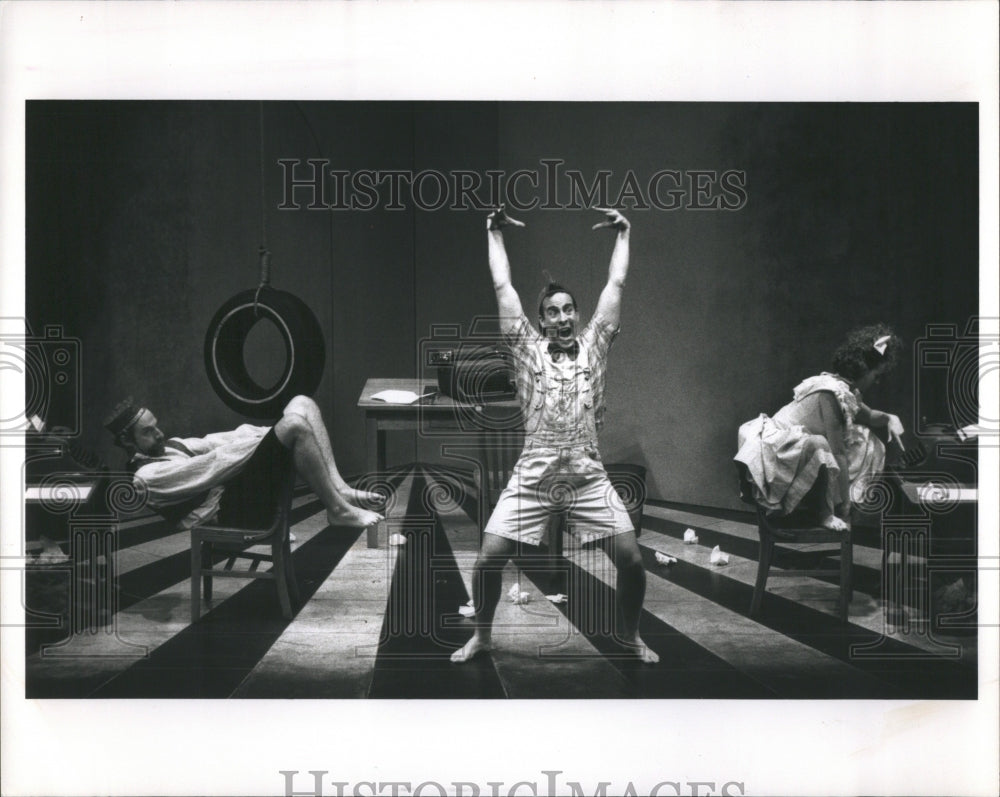 1995 Press Photo Play Employed Commonly Associate