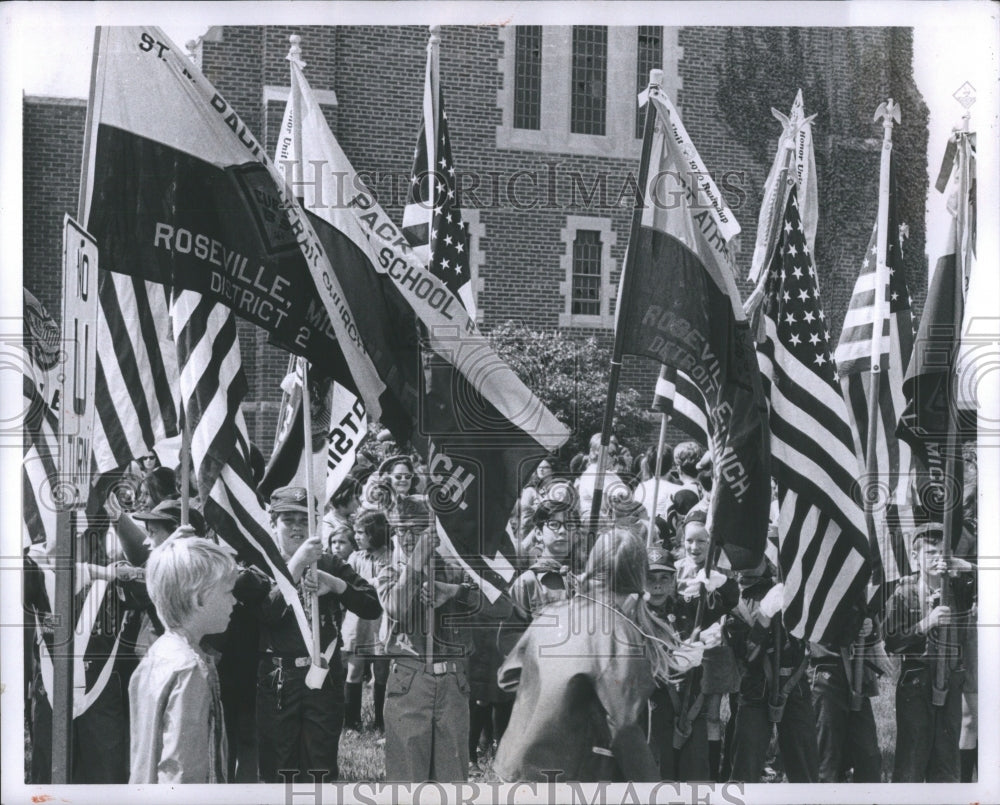 1971 Press Photo Memorial Day United States Military