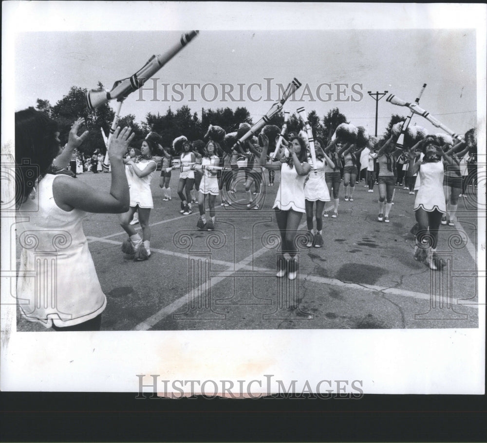 1977 Press Photo Memorial Day United States National