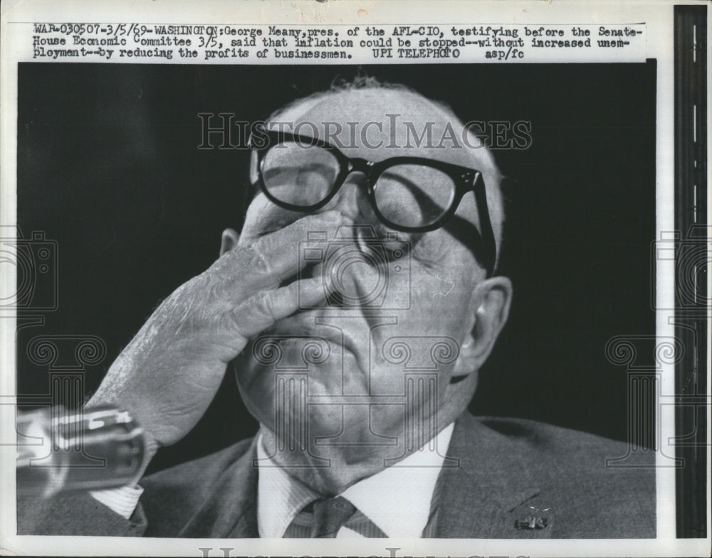 1968 Press Photo Meany Plumber New York President War2