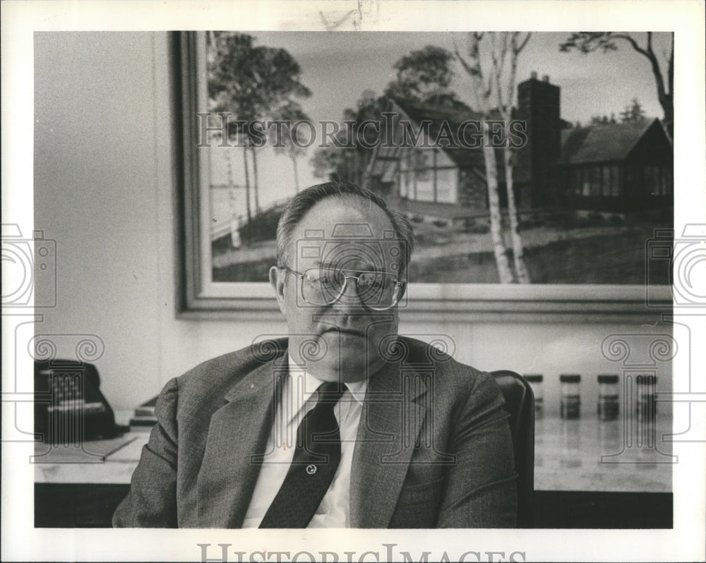 1981 Press Photo Person Detroit Editor William Meese