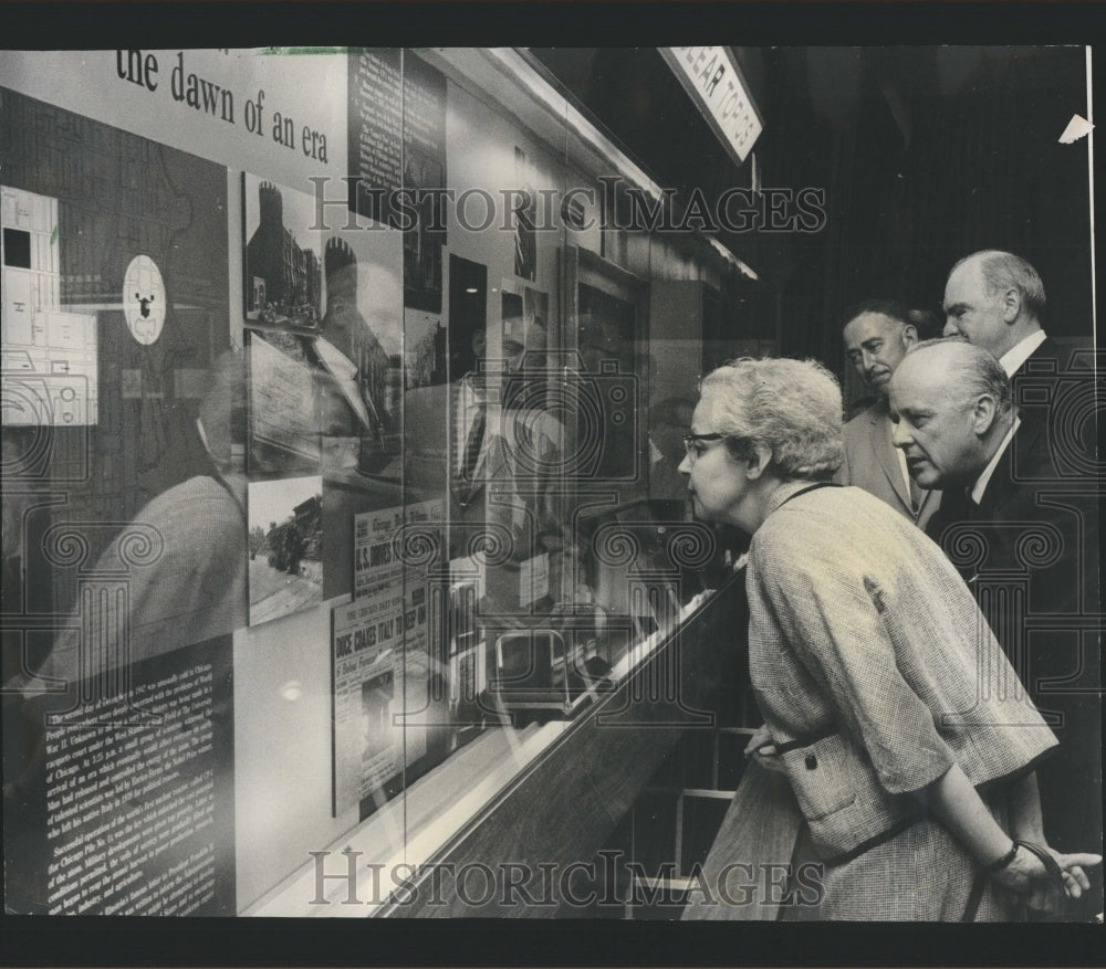 1966 Press Photo Exhibit Atomic Age Museum Dan McMaster