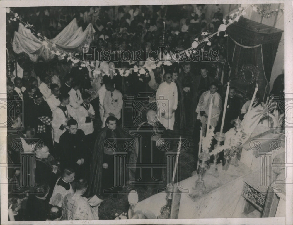 1938 Press Photo Cardinal Religious Eucharistic Meet