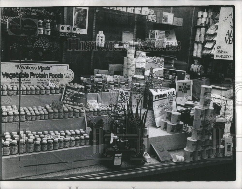 1974 Press Photo Health food on display in window