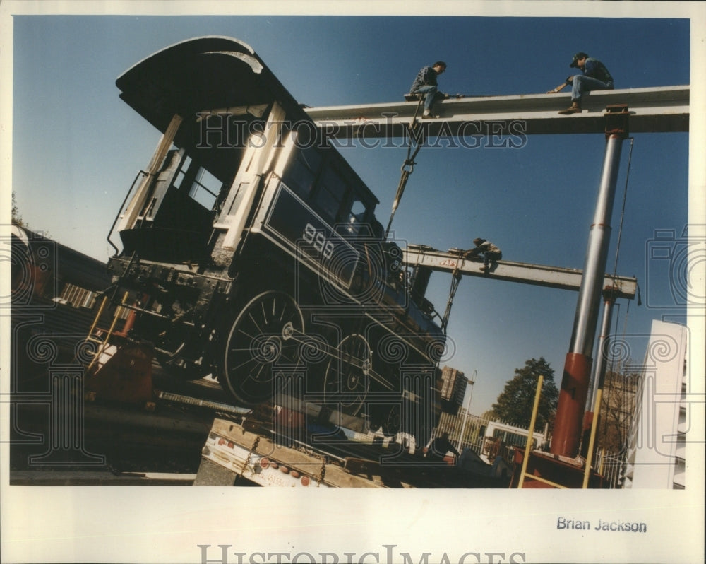 1993 Press Photo Museum Science Industry Feet Engine